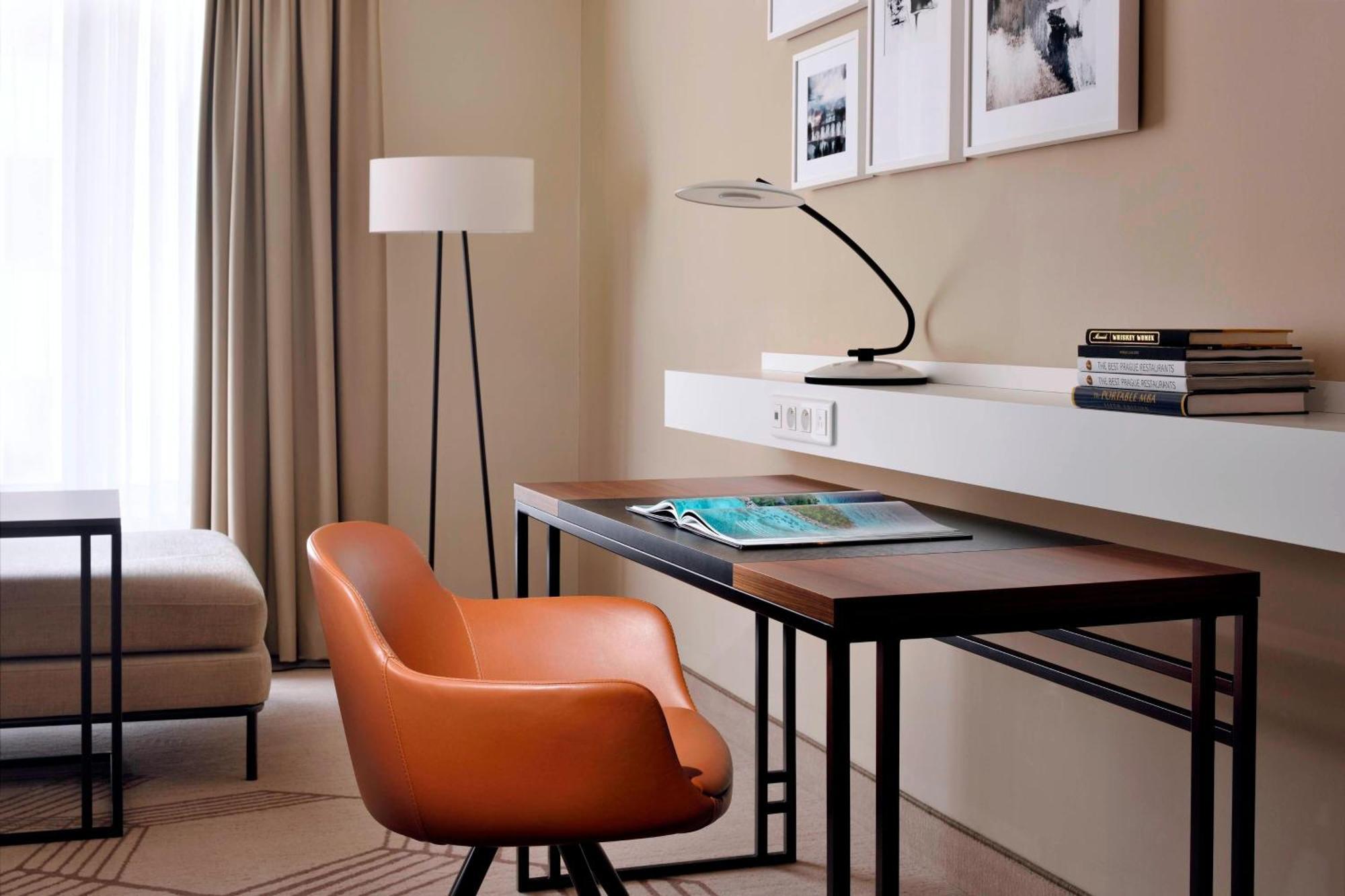 Prague Marriott Hotel Exterior photo A desk lamp